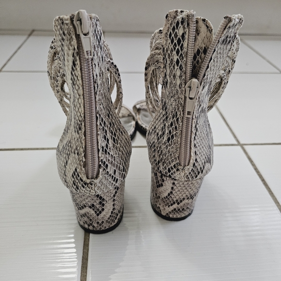 Alba - Picture 7 of 9